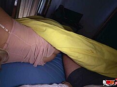 Morning Sex Alert! Hot Milf Stepmommy Takes Cock in Her Ass 😜