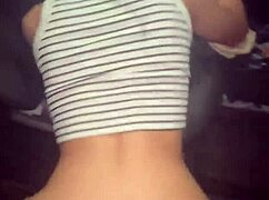 Follando a Linda Flaca Culona Mientras Habla por Teléfono con el Cuernudo de su Pobre Novio