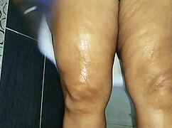 Chubby Girl Masturbates In Bathroom With Happy Ending