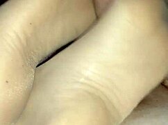 Homemade Footjob With Sheer Nylons