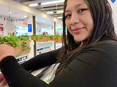 Discovering Valentina During a Mall Interview