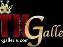 cedella kors oils up, bangs body, and masturbates wild