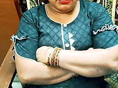 me and neighbor boys goin hard with desi bhabhi fuking