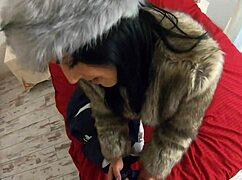 hey, why is milfycalla masturbating in a fur coat and shiny high heels?