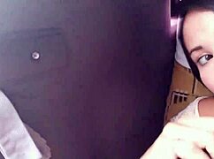 Descontando A Raiva Da Empresa De Ônibus Se Masturbando Gostoso Veja Mais Em Xv Red