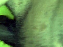 Curnudo el nuevo vecino ya me follo mientras trabajas