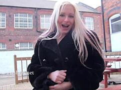 Blonde Kaz says, watch me flash and masturbate publicly for you voyeurs