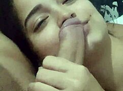 esposa submissa debora prado faz boquete todo dia a noite antes de ir pra cama