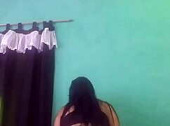 Teen amateurs dance Brazilian funk in episode 2.