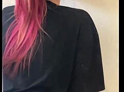 I found a gloryhole and got my cock sucked in public.