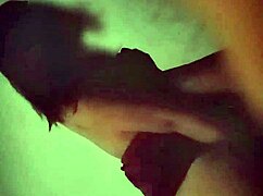 Loveandreiss says honey I'm horny for cowgirl creampie 😈