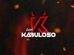 Ela veia dar uma mamada no pau grande a safada quer leite direto da fonte