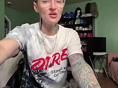 Tattooed Slut Elle Twerks Slutty to NLE Choppa