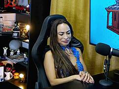 belinha grabbed the host and kissed him passionately