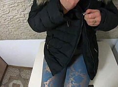 I love face fucking and deep-throating milfycalla in a dirty down-jacket and uggs.