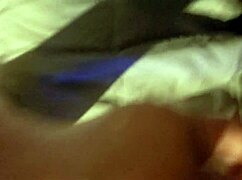 imagine fingering those toes in tight leggings