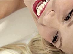 blonde milf in heels masturbated her shaved pussy intensely