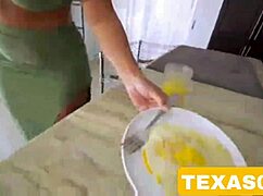 big booty lexis star gets massive facial