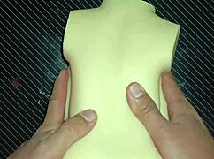 Placer doble con Dolly: La penetro en todas las posiciones con juguetes y anal.