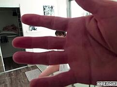 oliver faze shaves jenna noelle's pussy and tastes it fresh in bathroom pov 😏