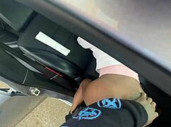 Pull Over For Creamy Pussy Nut