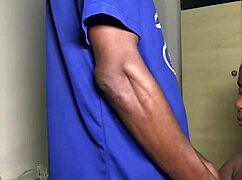 Bbw fucks to cum and squirt