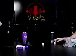 gostosas tiram roupas mostram peitos e buceta apertadinha depois ficam se chupando cheias de tesao