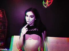 Delilah Dagger's Intense Facial Ecstasy