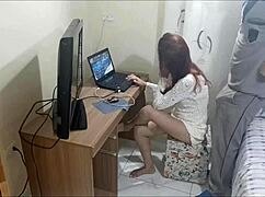 i'm the horny maintenance guy fucking this young girl's ass alone at home