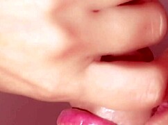 Japanese Amateur Gets Cum in Mouth and Facial Close-Up