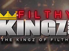 Spying on stepsis led to hot massage 😏