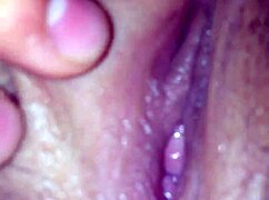 this super wet pussy is amazing 😏