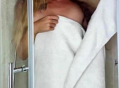 uhh, join me with hairy milf amelie lei in shower... oops!