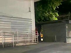 Esposa Followed and Gives In to Her Secret Admirer