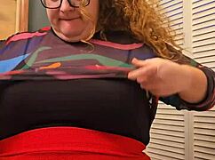 BBW Secretary Flashes in Office.