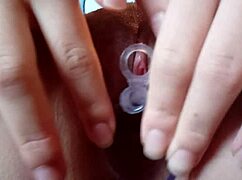 Opening my pussy with toys!