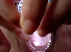 Opening my pussy with toys!