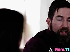 anna de ville's tattooed body gets pounded in anal threesome.