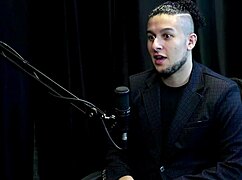 Blonde feels intense squirting pleasure outdoors