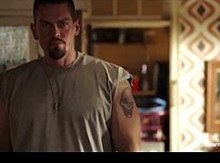 alyssa leblanc showing off boobs in maid costume, shameless s07e02, wow! 😍