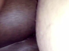 cash queen handles strong dick