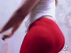 Prostitute's Panties Marking the Crown Visibly