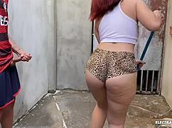 Maid's Big Ass Tempts Me