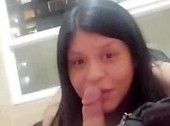 me gysta follar de perrita y darme rico gasta sacarle la leche que demencia