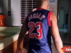 Visited massage parlor, fucked employee, got creampie 😏