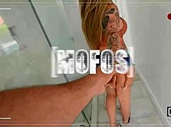 sweet ammy recieved a sex toy gift