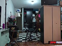 Latina Amateur Enjoys Hot Bath and Intimate Encounter