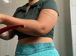 Exhibitionist Flashes Big Swollen Pussy In Public