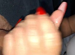 aline doesn't wait when the cock is big she can't just do blowjob