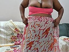 Indian Bhabhi Leaks Webcam Show Of Her Natural Tits